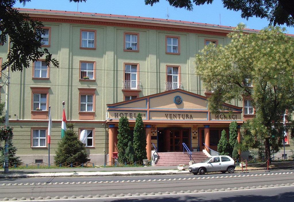 Hotel Ventura Budapeste Exterior foto