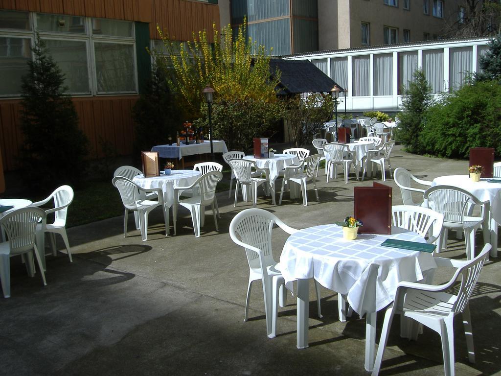 Hotel Ventura Budapeste Exterior foto